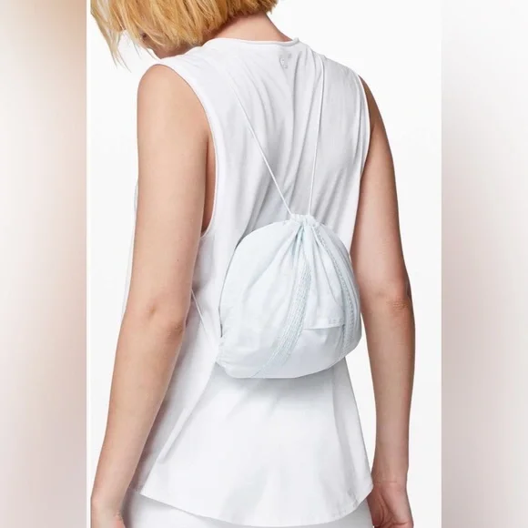 Lululemon Athletica Light Blue Half-Zip Sweatshirt - Picture 5 of 8